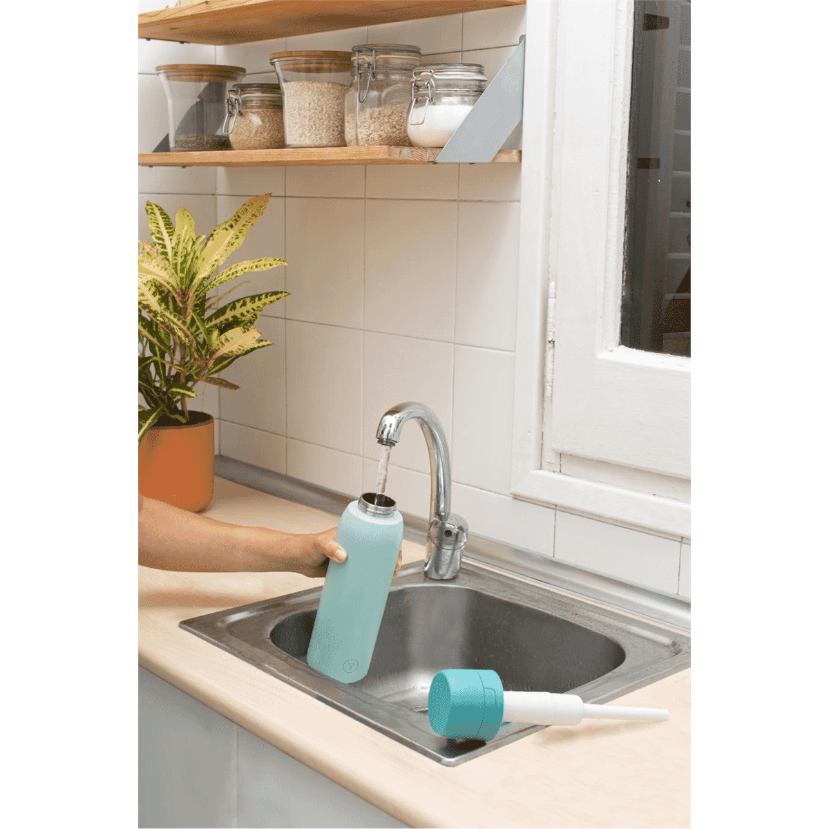 BottlePro Green (Water Filter Included)