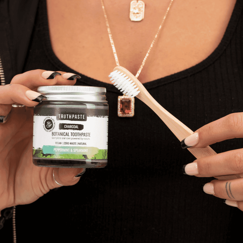 Charcoal Botanical Toothpaste Peppermint & Spearmint 100ml